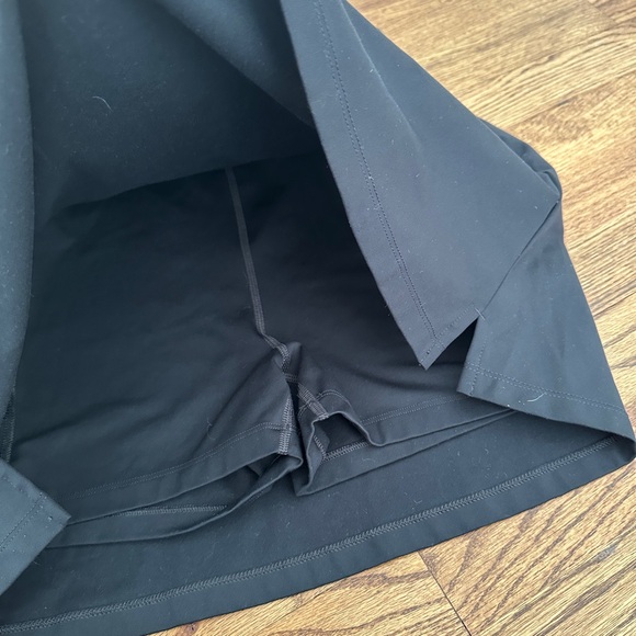 COPY - Girlfriend collective skirt - Picture 2 of 4